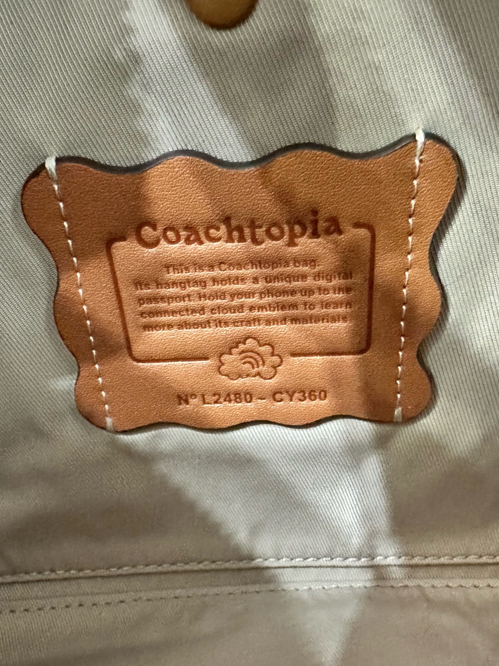 Coachtopia - Slouchy - Honey Brown Alter Ego - Picture 11 of 13